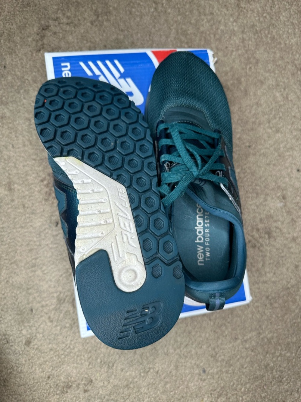 New Balance Green Athletic Sneakers - Size 8.5 - Picture 6 of 6